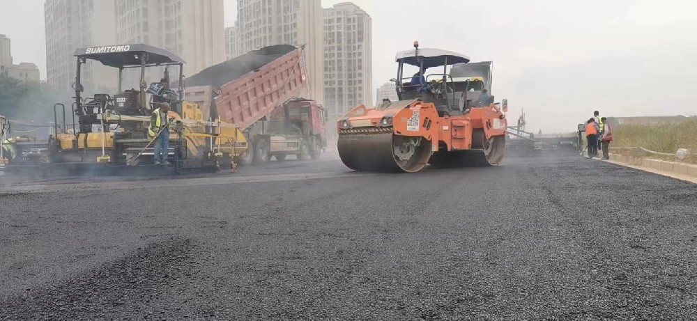 道路瀝青冷補料冬天變硬沒法施工的原因