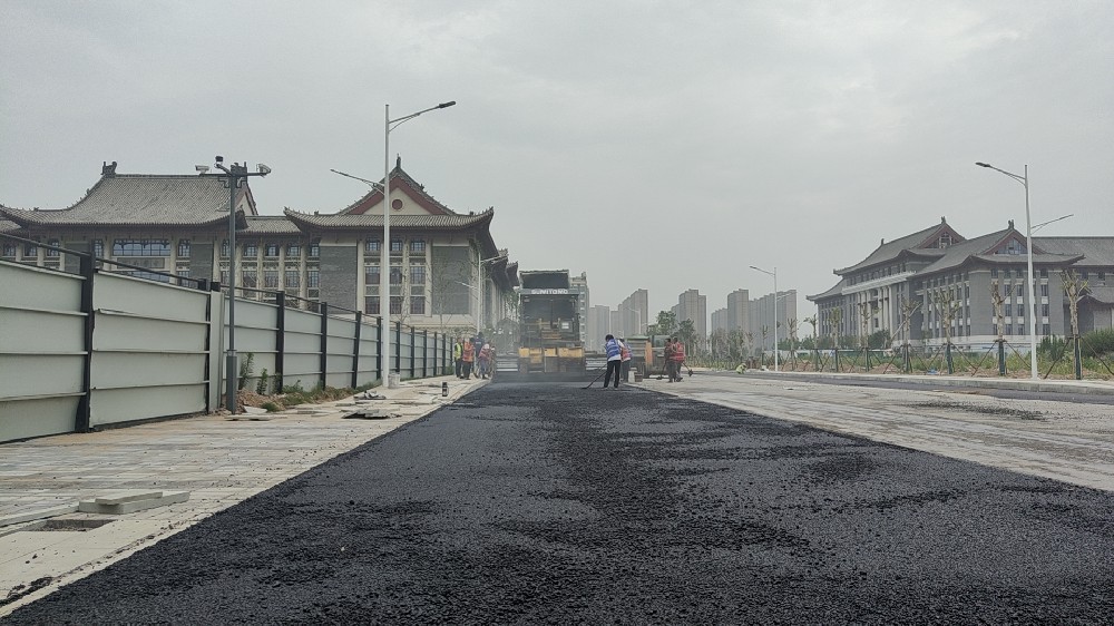 鄭州瀝青路面安全措施